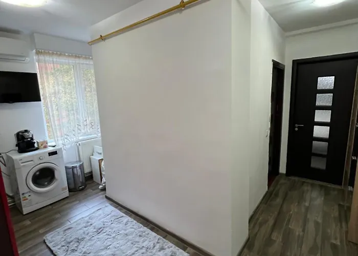 Cozy クラヨーヴァ