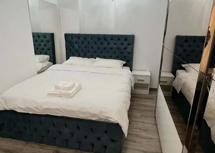 Cozy クラヨーヴァ